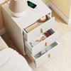SoBuy FBT115-L-E-W Nachtkastje met laadfunctie, Nachtkastje met 2 stopcontacten, USB en Type-C, Bijzettafeltje voor slaapkamer en woonkamer, Wit, B40 x D40 x H63,5 cm