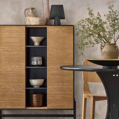 SoBuy HFSB04-SCH Dressoir, opbergkast, zijkast, opbergkast voor keuken, eetkamer, woonkamer, 2 deuren, 4 vakken, natuurlijk zwart