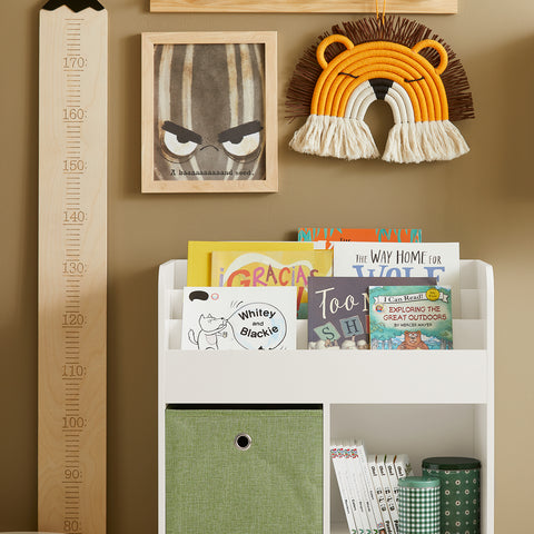 SoBuy KMB79-W Kinderboekenkast met 3 Planken, met 4 Opbergvakken en 2 Stoffen Dozen, Boekenkast voor Kinderen, Boekenplank, Boekenrek, Speelgoedplank