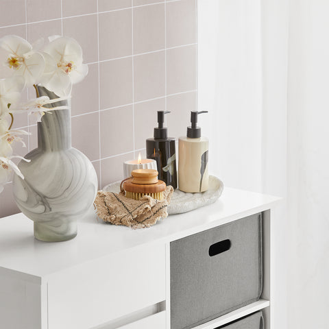 SoBuy BZR77-W Badkamerkast met Kantelbare Wasmand, Badkamermeubel met Waskast, Lage Kast, Staande Kast
