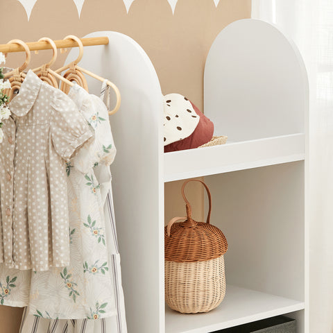 SoBuy KMB40-W Kinderkledingkast, Kinderslaapkamer Kledingrek, Kinderkledingrek, Kledingroedes, Kapstok, Kledingkasten met 3 Planken, 1 Mand en 3 Haken